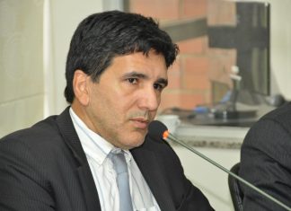 Sancionado projeto que institui o mês de combate a violência contra o idoso