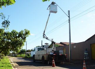 Nova etapa de modernização da iluminação pública trará economia de R$ 715 mil ao ano para a Prefeitura de Palmas