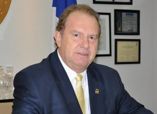 Governador Carlesse consegue junto ao Itamaraty repatriação de tocantinenses que estudam no exterior