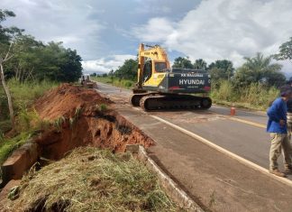 Trecho da BR-153 próximo de Colinas segue parcialmente interditado para reparos
