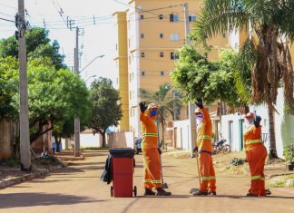 Dia do Gari: heróis desconhecidos recebem agradecimento pelo trabalho essencial à sociedade