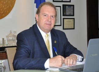 Governador Mauro Carlesse sanciona lei que institui Fundo de fomento a economia para minimizar impactos da Covid-19