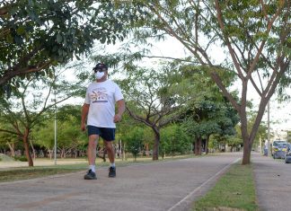 Uso de máscara é obrigatório mesmo durante a prática de atividades físicas