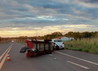 Homem confessa que se jogou na frente de carro na TO-222: ‘disseram que eu sou de facção’