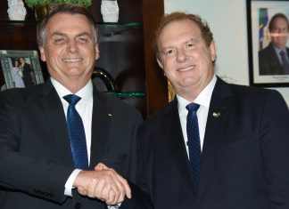 Presidente Bolsonaro atende solicitação do governador Carlesse e autoriza o emprego das Forças Armadas para combate de incêndios florestais