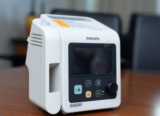 Monitores de triagem recebidos pela Comunitas e BRK Ambiental serão instalados nas UPAs da Capital nesta sexta, 04