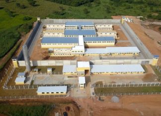 Presos iniciam greve de fome e confronto deixa dois mortos dentro de presídio no Tocantins