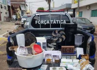 PM desarticula ponto de venda de drogas que funcionava também como laboratório e prende traficantes em Gurupi