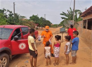No Jalapão, projeto do Corpo de Bombeiros Militar contempla crianças com kits de higiene bucal