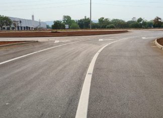 Avenida LO-04 tem asfalto concluído e via é liberada para o tráfego