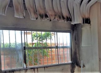 Fogo atinge residência em Araguaína