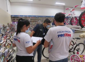Propaganda enganosa e ausência de preço leva o Procon Tocantins a autuar quatro estabelecimentos durante a Black Friday