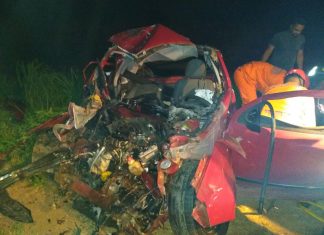 Bombeiros militares desencarceram motorista em grave colisão próximo a Cariri
