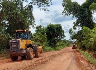 Governo do Tocantins realiza manutenção viária na TO-239, entre Itacajá e Itapiratins