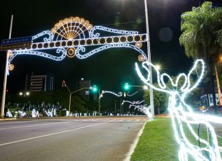 Túnel de luz e decoração natalina serão desligados nesta quarta-feira, 06