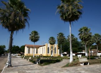 Universitários são indiciados pela Polícia Civil por roubo e corrupção de menores em Filadélfia