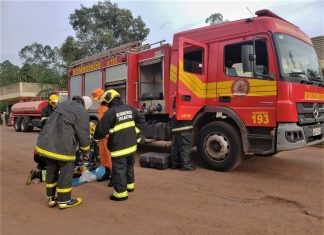 Incêndio em processadora de alimentos, em Araguaína, leva bombeiros militares a atuar por mais de sete horas