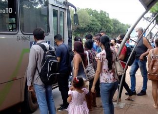 Prefeitura de Palmas aumenta lotação máxima dos ônibus para 70% da capacidade na volta às aulas