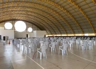 Prefeitura de Araguaína mostra espaço de vacinação contra Covid-19 vazio: ‘Vacinar o vento não dá’