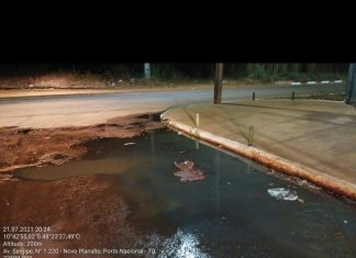 BRK é multada em R$ 250 mil por vazamento de esgoto em ruas de Porto Nacional