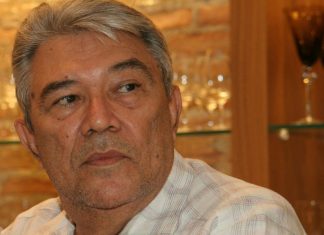 Ex-senador João Rocha morre de Covid-19 em Goiânia