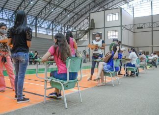 Palmas terá mutirão de vacinação contra Covid em pessoas com mais de 45 anos; agendamento está aberto
