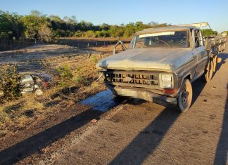 Motorista de caminhonete que se envolveu em acidente com morte estava bêbado e foi preso, diz PM