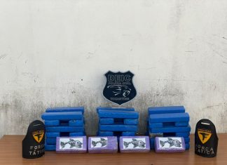 Suspeitos são presos levando drogas em carro com crianças para não levantar suspeitas