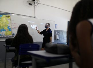 Maioria das capitais retoma atividades presenciais no ensino infantil com início do segundo semestre; entenda