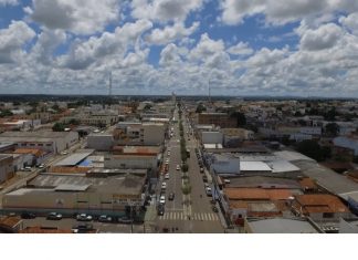 Gurupi amplia horário do comércio e reduz o toque de recolher em novo decreto