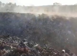 Vala de aterro sanitário é atingida por queimada e pega fogo há dois dias em Dueré