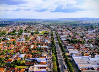 Guaraí realiza vacinação ‘Corujão’ para incentivar moradores a tomar a 2ª dose contra a Covid-19