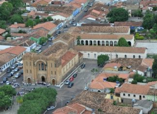 Porto Nacional amplia horário do comércio e libera aulas presenciais a partir de setembro
