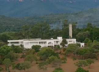 Governo do TO prevê pagar R$ 288 mil para pavimentar acesso à residência oficial do governador