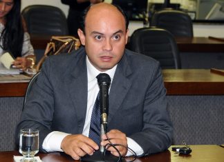 Ex-governador Sandoval Cardoso é condenado a prisão por desrespeitar limites da Lei de Responsabilidade Fiscal