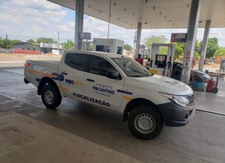 Procon autua posto suspeito de aumentar preço de gasolina mesmo após comprar produto com redução