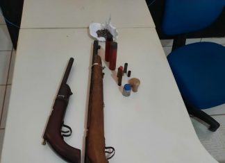 Suspeito de ameaçar vizinhos com armas é preso em Filadélfia