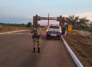 Adolescente é esfaqueada e colocada em buraco após recusar sexo com homem de 44 anos