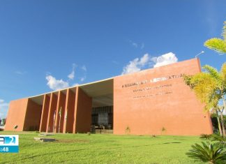 Justiça manda demitir dois servidores da AL por fraude em folhas de ponto; eles terão que devolver quase R$ 400 mil