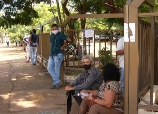 Usuários do INSS não conseguem agendar perícia e podem ficar sem benefícios