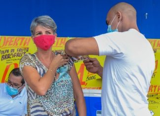 Após 10 meses de campanha, Tocantins alcança 50% da população vacinada com a segunda dose contra Covid-19