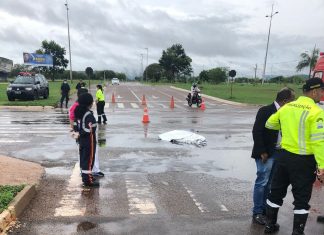 Prefeitura anuncia semáforo em cruzamento onde motociclista morreu após batida com caminhão