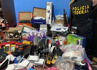 PF faz operação contra grupo suspeito de desviar encomendas dos Correios