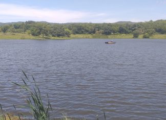Idosos morrem afogados após caírem de embarcação durante pesca em represa