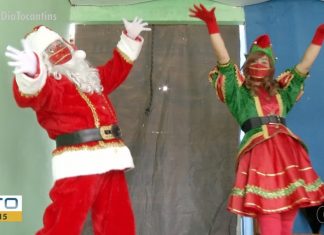 Papais Noéis celebram renda extra com agenda lotada nesse Natal