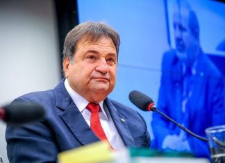 Wanderlei Barbosa nomeia ex-deputado Cesar Halum para Governadoria