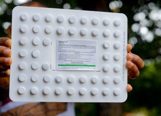 Equipes utilizam novo larvicida que tem mais eficácia no controle da larva do mosquito da dengue