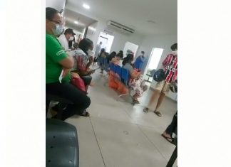 Pacientes reclamam que aguardam mais de três horas por atendimento em unidade de saúde no feriado de Natal