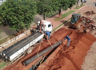 Mais de 30 bairros de Palmas vão ficar sem água nesta terça-feira (11) por causa de obras em tubulação