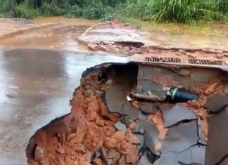 Avenida é interditada em Araguaína após cratera engolir asfalto